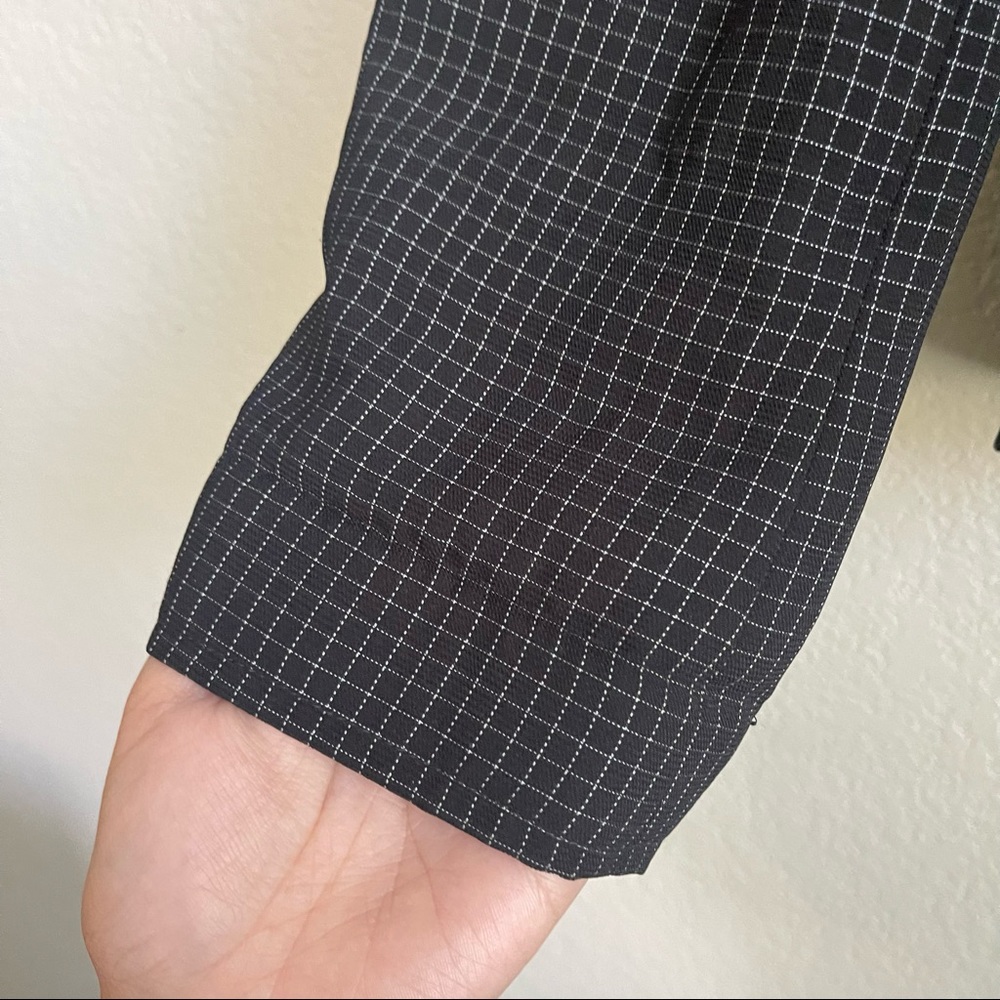 Vintage Liz Claiborne Grid Pattern Button-Up - image 5